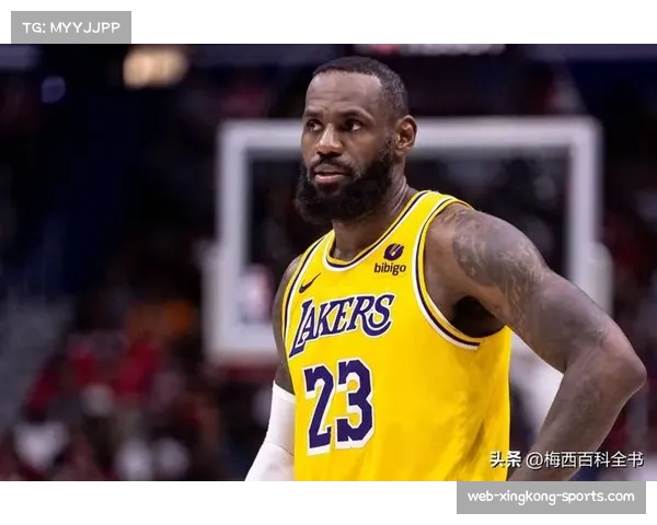 詹姆斯历史进球王纪录后肘伤 湖人阵容轮换需应对核心减负需求
